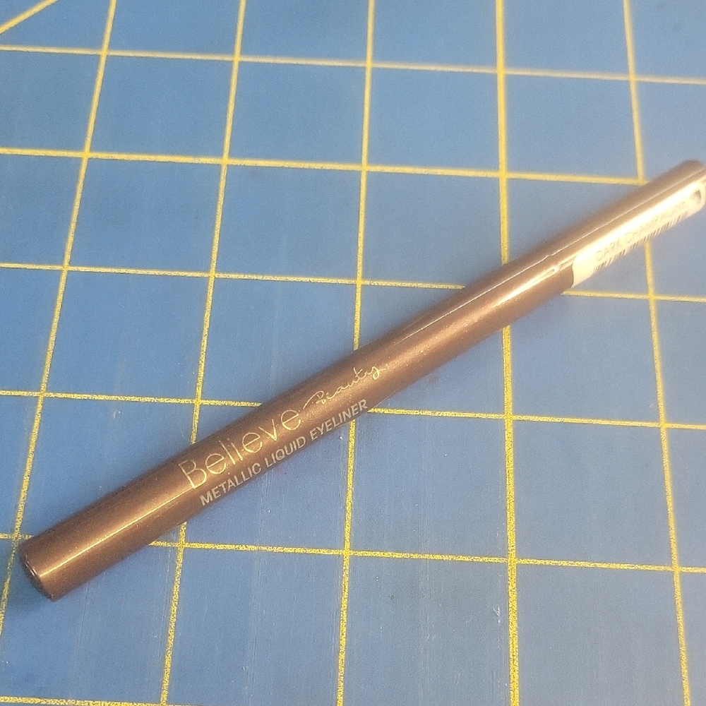 Believe Beauty Metallic Liquid Eyeliner Dark Champagne 1.1ml New